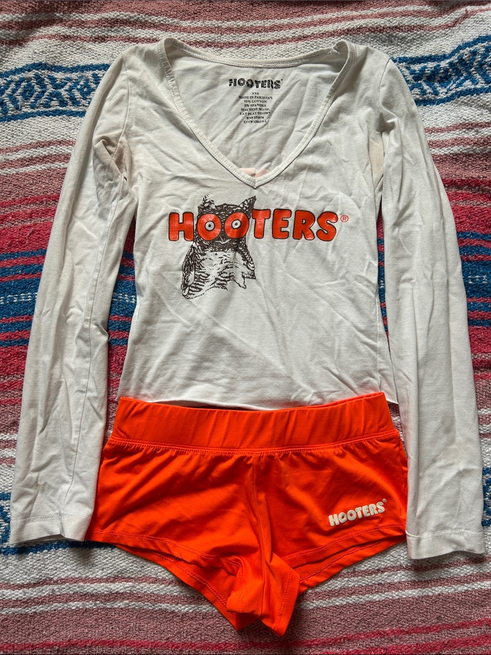 USED Hooter Girl Uniform !